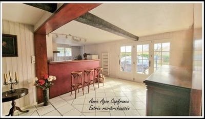 /international/fr/lourdes-midi-pyrenees-310100460867/