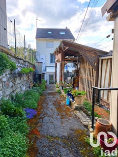 /international/fr/pont-sainte-maxence-picardie-310096988475/