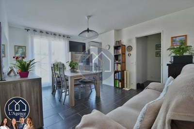 /international/fr/maintenon-centre-val-de-loire-310100859652/