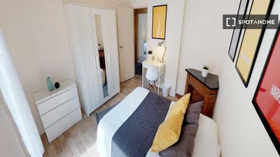 /international/fr/toulouse-midi-pyrenees-310108561276/