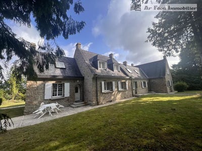 /international/fr/pont-de-buis-les-quimerch-brittany-310104532950/