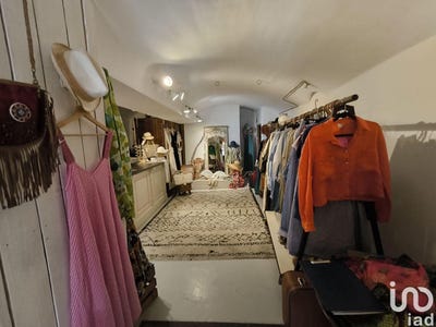 /international/fr/forcalquier-provence-alpes-cote-d-azur-310101351668/