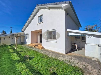 /international/fr/bazet-midi-pyrenees-310105433690/