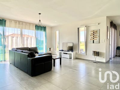 /international/fr/vouvant-pays-de-la-loire-310099941574/