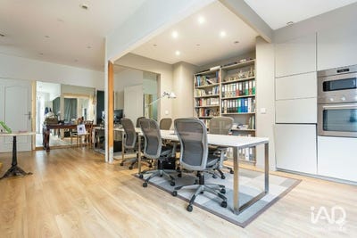 /international/fr/paris-ile-de-france-310105205864/