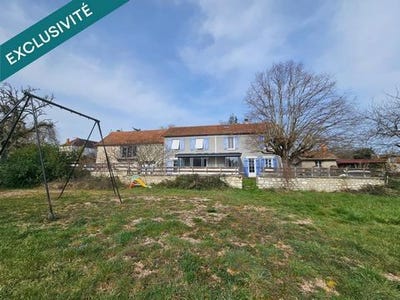 /international/fr/ebreuil-auvergne-310106689565/
