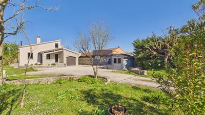 /international/fr/ruoms-rhone-310107743138/