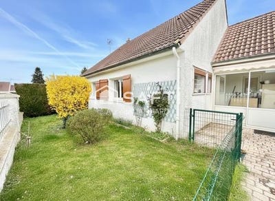 /international/fr/beaugency-centre-val-de-loire-310106488261/