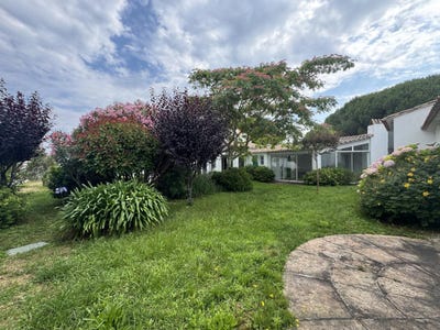 /international/fr/le-bois-plage-en-re-charente-310102239442/
