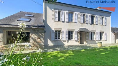 /international/fr/quimper-brittany-310108733050/?lang=de
