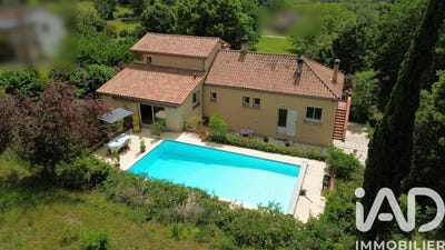 /international/fr/douelle-midi-pyrenees-310108402648/
