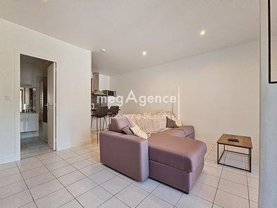 /international/fr/meulan-en-yvelines-ile-de-france-310101383346/
