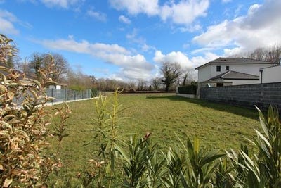 /international/fr/idron-ousse-sendets-aquitaine-120097650782/