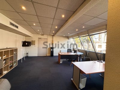 /international/fr/nimes-languedoc-roussillon-310105168323/