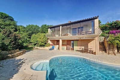 /international/fr/grimaud-provence-alpes-cote-d-azur-310101249692/