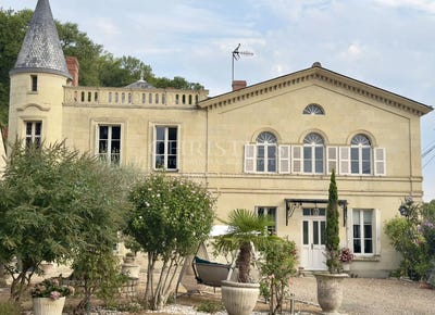 /international/fr/saumur-pays-de-la-loire-310110359881/