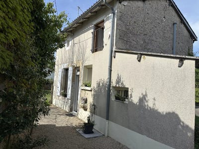 /international/fr/sommieres-du-clain-charente-310107647964/