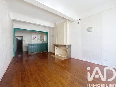 /international/fr/lons-le-saunier-franche-comte-310106390088/