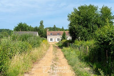 /international/fr/la-fleche-pays-de-la-loire-310100907879/