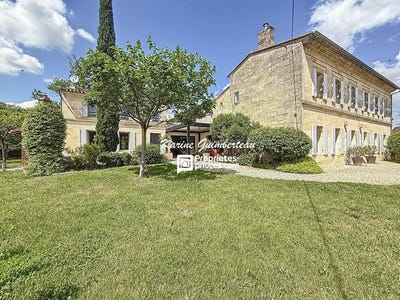 /international/fr/saint-emilion-aquitaine-310108465846/