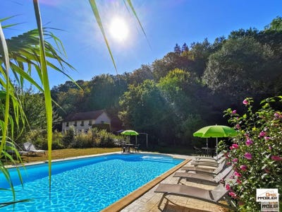 /international/fr/les-eyzies-aquitaine-310105774119/