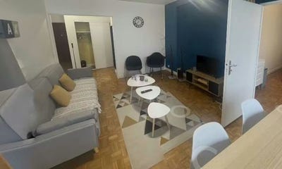 /international/fr/cours-emile-zola-villeurbanne-rhone-310105239700/