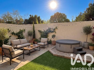 /international/fr/valergues-languedoc-roussillon-310103783611/