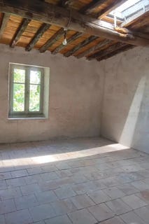 /international/fr/saint-hippolyte-du-fort-languedoc-roussillon-310108314357/