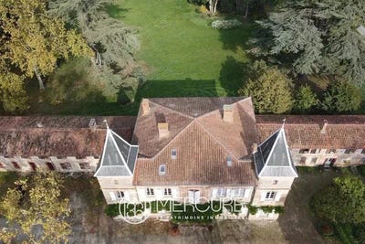 /international/fr/lissac-midi-pyrenees-310104796846/