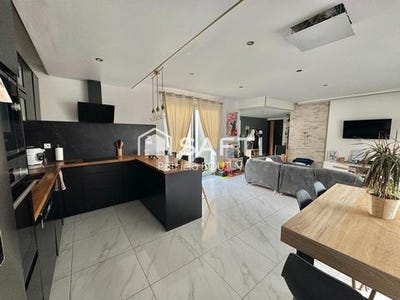 /international/fr/saint-maxire-charente-310105822209/