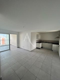 /international/fr/10-boulevard-de-verdun-97200-fort-de-france-france-fort-de-france-la-basse-normandie-310108418708/