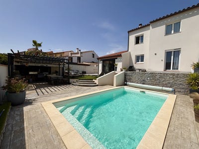 /international/fr/villeneuve-de-la-raho-languedoc-roussillon-310108929156/