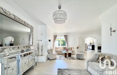 /international/fr/chelles-ile-de-france-310095255302/