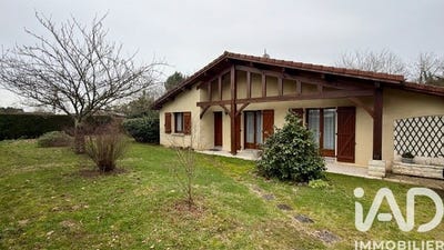 /international/fr/saint-pierre-du-mont-burgundy-310105374089/