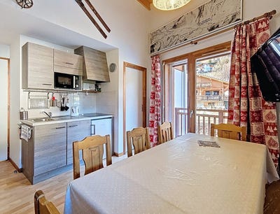 /international/fr/la-chapelle-d-abondance-rhone-310108264617/