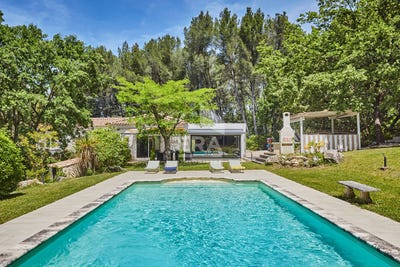 /international/fr/bouc-bel-air-provence-alpes-cote-d-azur-310098441432/