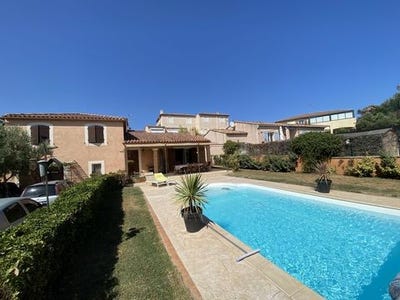 /international/fr/fos-sur-mer-provence-alpes-cote-d-azur-120094446255/