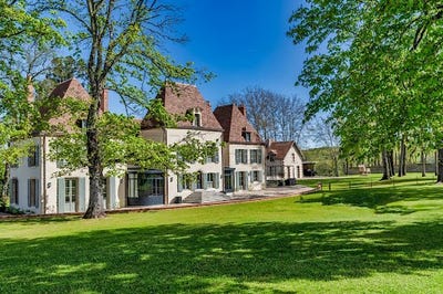 /international/fr/vallon-en-sully-auvergne-310102743391/