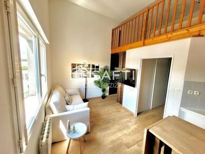 /international/fr/poitiers-charente-310106996171/