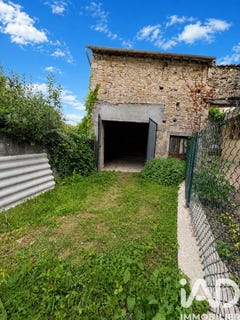 /international/fr/combronde-auvergne-310108157067/