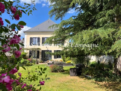 /international/fr/henrichemont-centre-val-de-loire-310099092039/