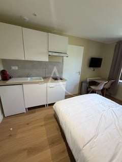 /international/fr/bourg-en-bresse-rhone-310109219601/