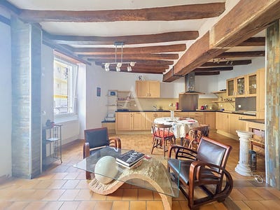 /international/fr/angers-pays-de-la-loire-310108270084/