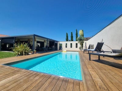 /international/fr/le-fauga-midi-pyrenees-310109097200/?lang=th