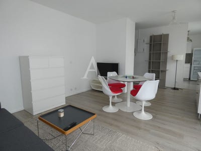 /international/fr/romorantin-lanthenay-centre-val-de-loire-310104469006/
