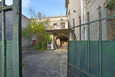 /international/fr/sabran-languedoc-roussillon-310107970177/