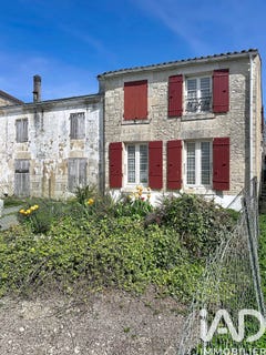 /international/fr/courcon-charente-310107091088/