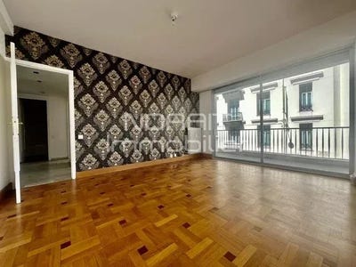 /international/fr/nice-provence-alpes-cote-d-azur-310108994195/