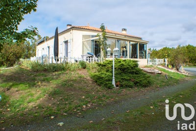 /international/fr/marans-charente-310101412638/