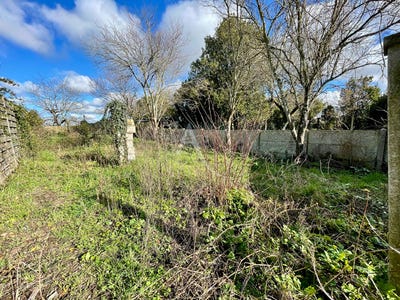 /international/fr/angles-pays-de-la-loire-310105372586/